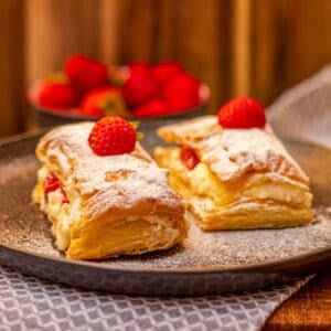 strawberry mille feuille