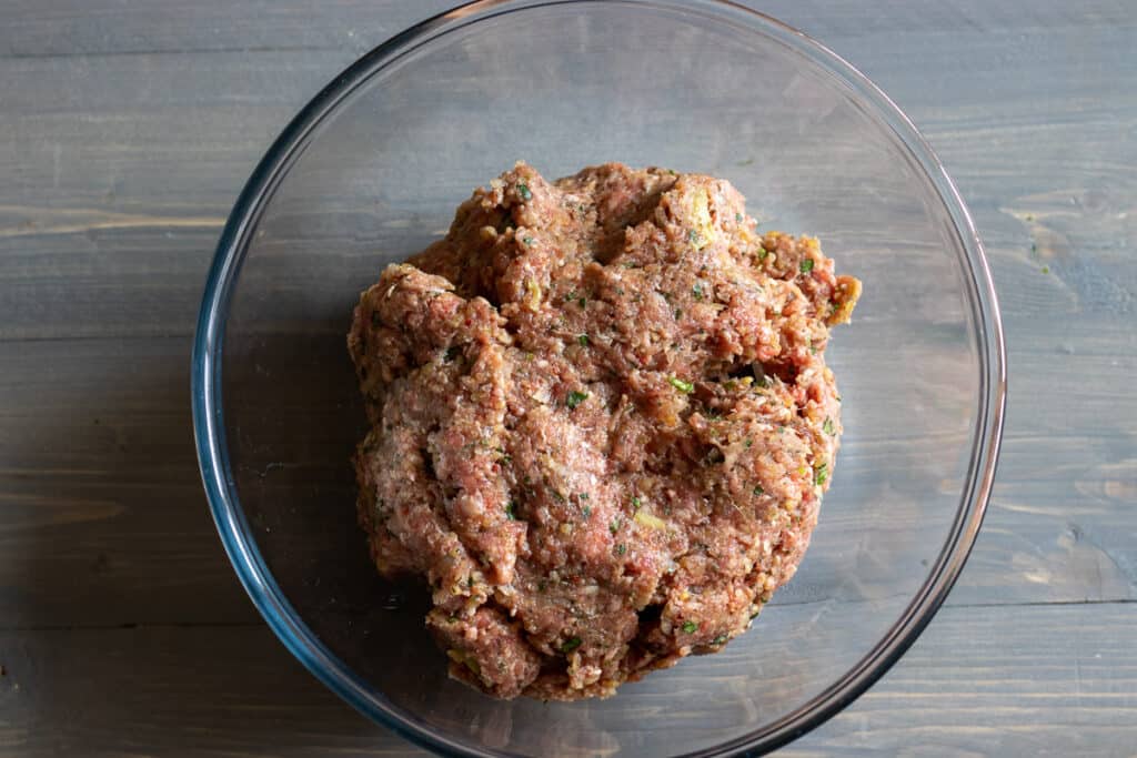 The kofte mixture is ready for meatballs.